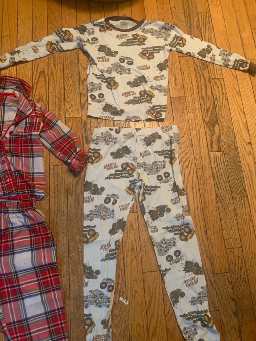 Kids pjs boys and girls 4t-12 - Picture 15 of 16